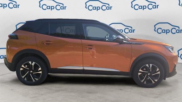 Peugeot 2008 image 2