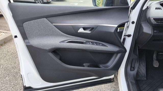 Peugeot 3008 image 5