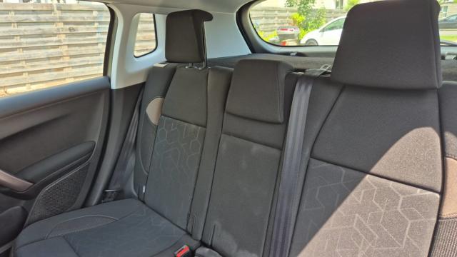 Peugeot 2008 image 6