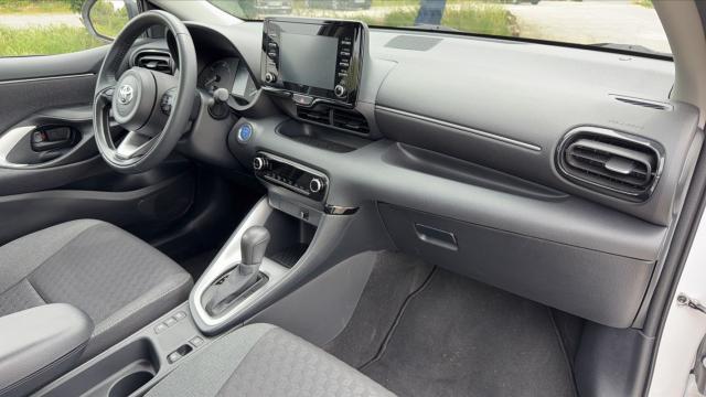 Toyota Yaris image 5