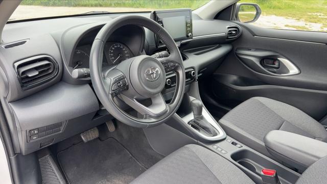 Toyota Yaris image 6