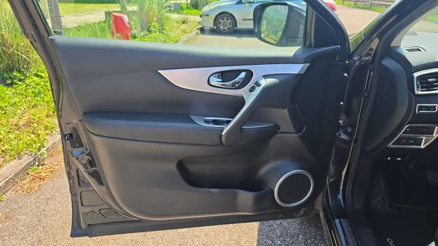Nissan Qashqai image 8