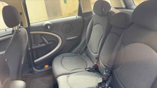 Mini Countryman image 9