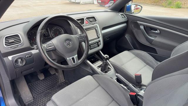 Volkswagen Eos image 4