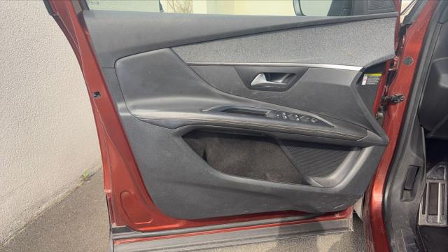Peugeot 3008 image 4