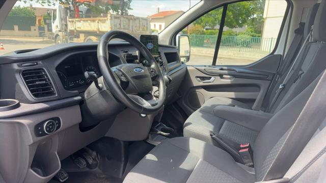 Ford Transit Custom image 8