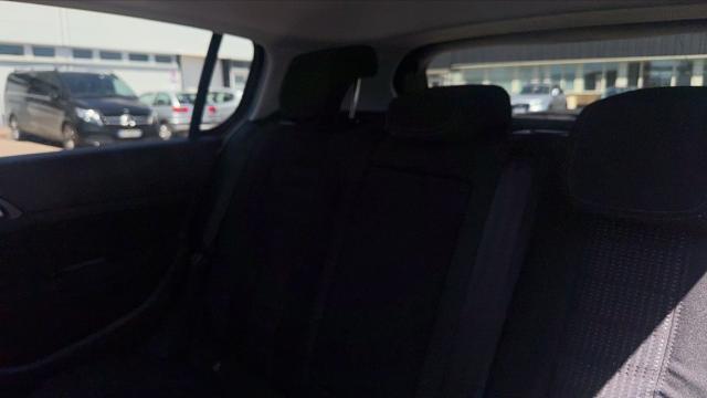 Peugeot 308 image 3