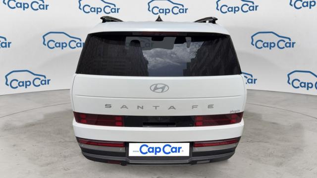 Hyundai Santa Fe image 8