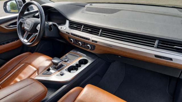 Audi Q7 image 9