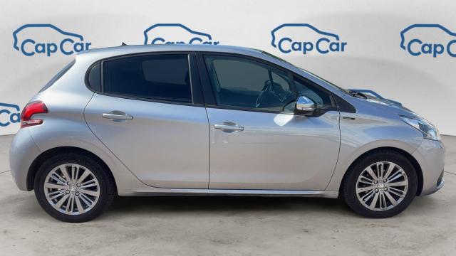 Peugeot 208 image 7