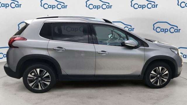 Peugeot 2008 image 8