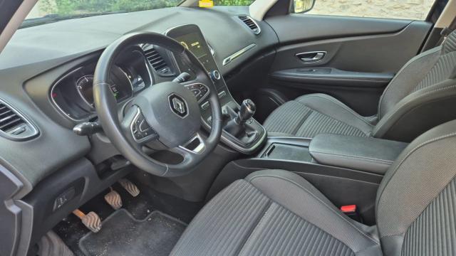 Renault Scénic image 1