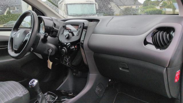 Peugeot 108 image 3