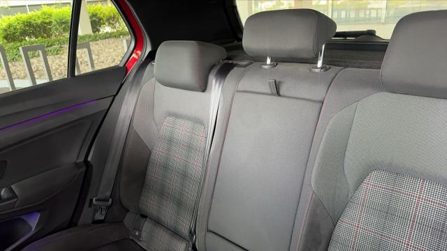 Volkswagen Golf image 2