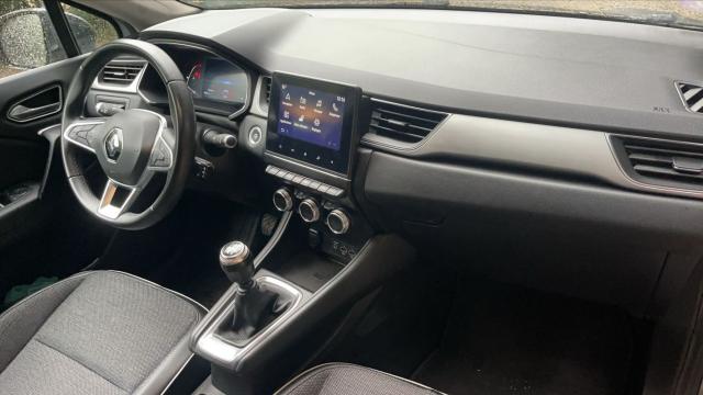 Renault Captur image 9