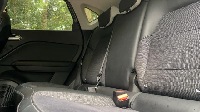 Renault Captur image 3