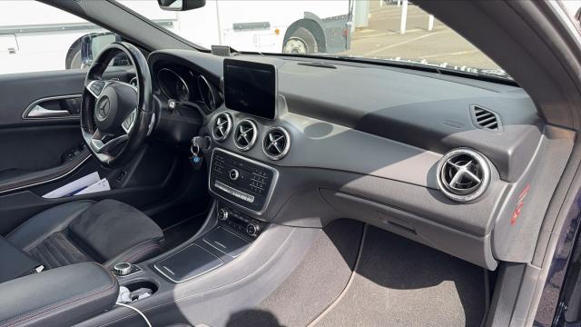Mercedes Benz Classe Cla image 1