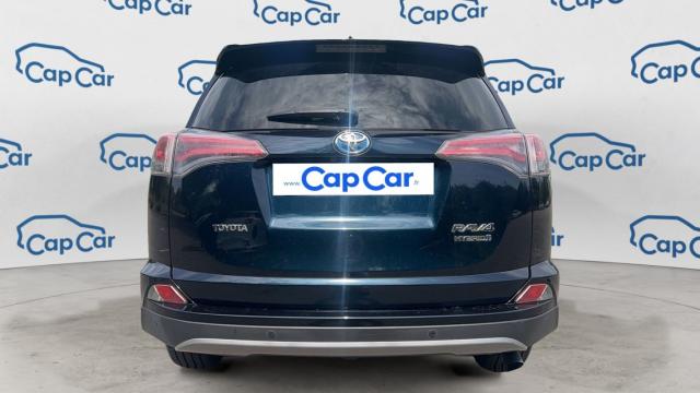 Toyota Rav4 image 8