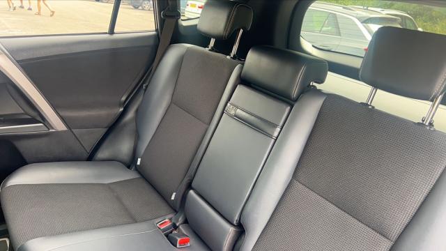 Toyota Rav4 image 1