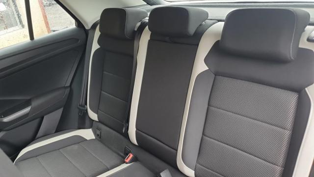 Volkswagen T-Roc image 7