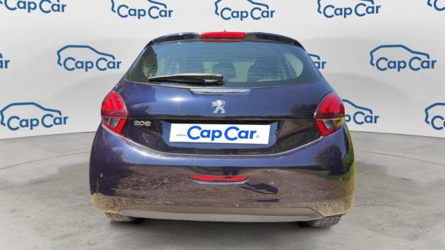 Peugeot 208 image 2