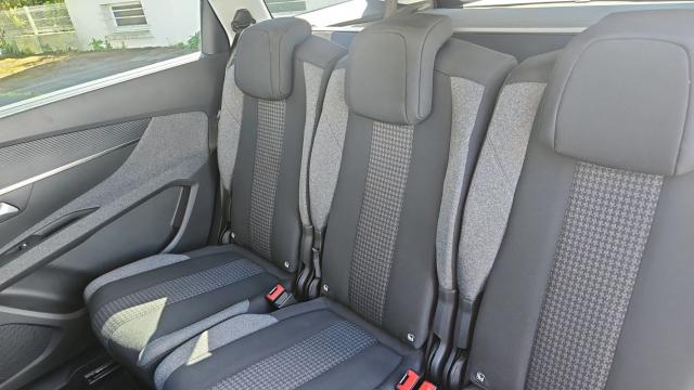 Peugeot 5008 image 3