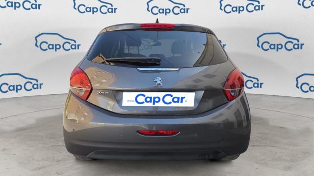 Peugeot 208 image 7