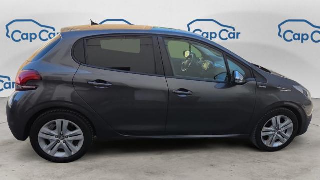 Peugeot 208 image 6