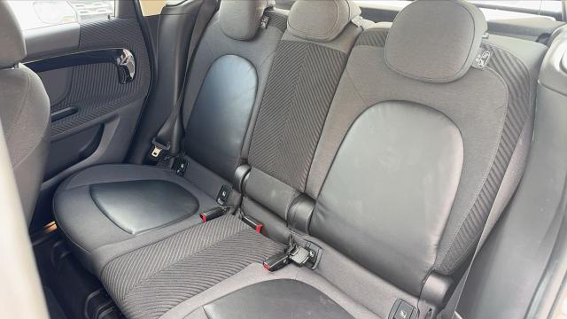 Mini Countryman image 9