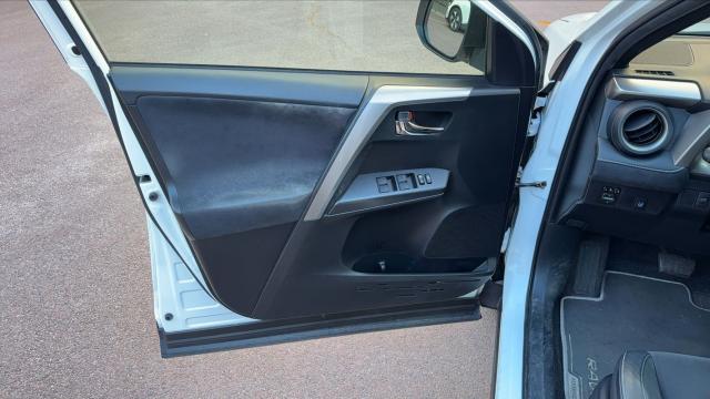 Toyota Rav4 image 5
