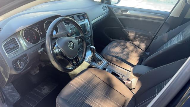 Volkswagen Golf image 5
