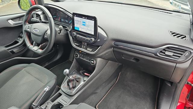 Ford Fiesta image 5