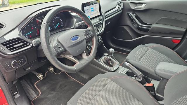 Ford Fiesta image 2
