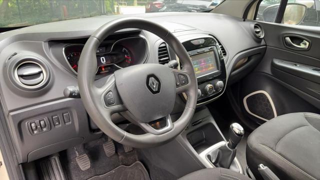 Renault Captur image 1