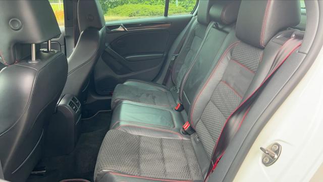 Volkswagen Golf image 1