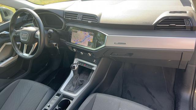 Audi Q3 image 2