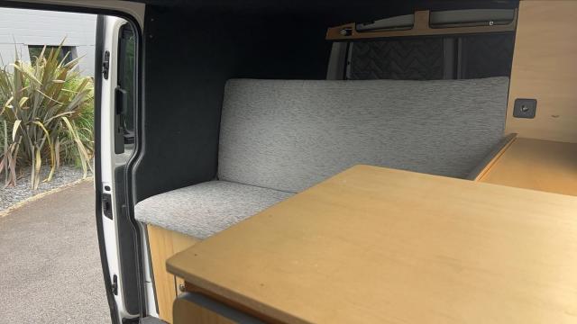 Volkswagen Transporter image 7
