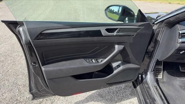 Volkswagen Arteon image 6
