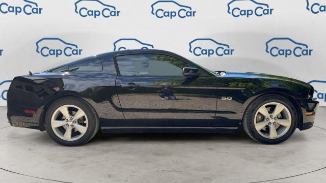 Ford Mustang image 5