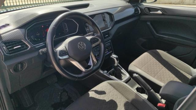 Volkswagen T-Cross image 9