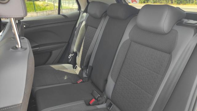 Volkswagen T-Cross image 6