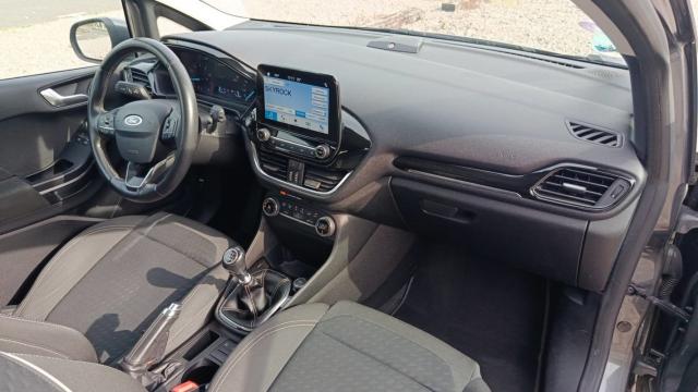 Ford Fiesta image 6