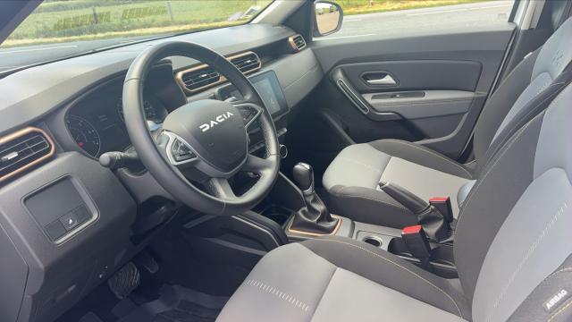 Dacia Duster image 8
