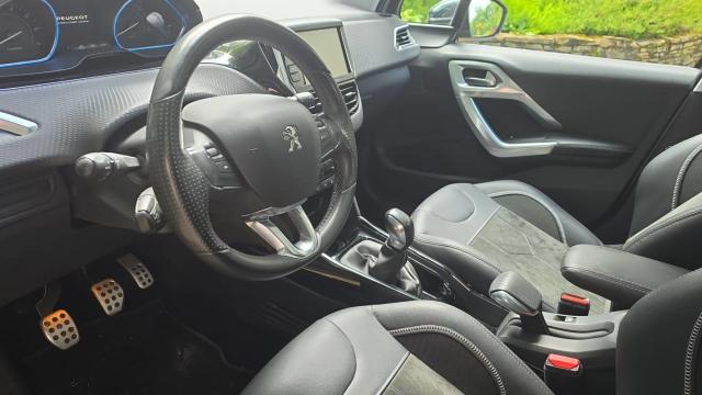 Peugeot 2008 image 9