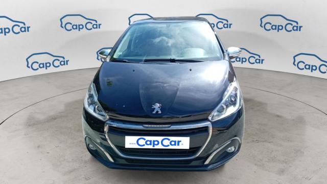 Peugeot 208 image 9