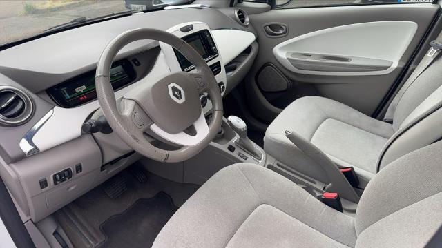 Renault Zoe image 8