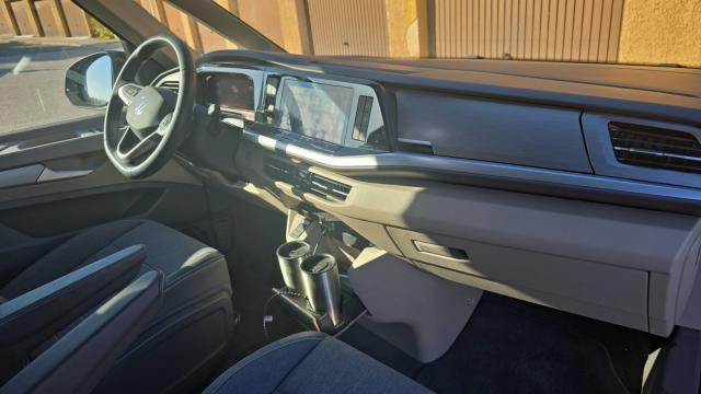 Volkswagen California image 1