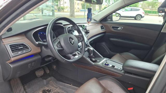 Renault Talisman Estate image 5