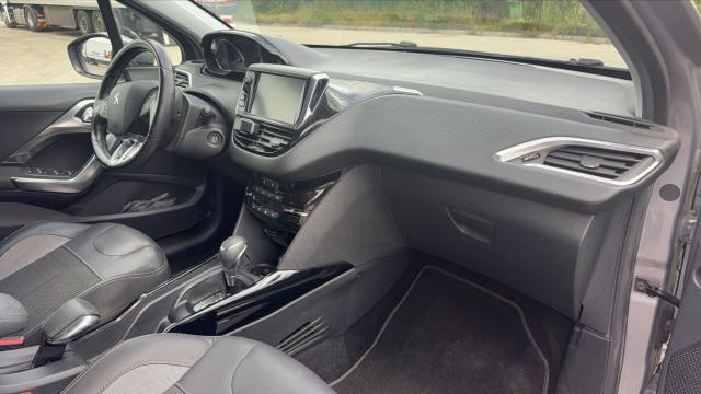 Peugeot 2008 image 4