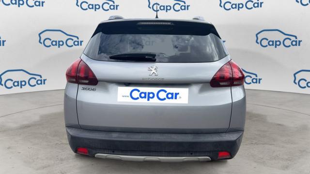 Peugeot 2008 image 2